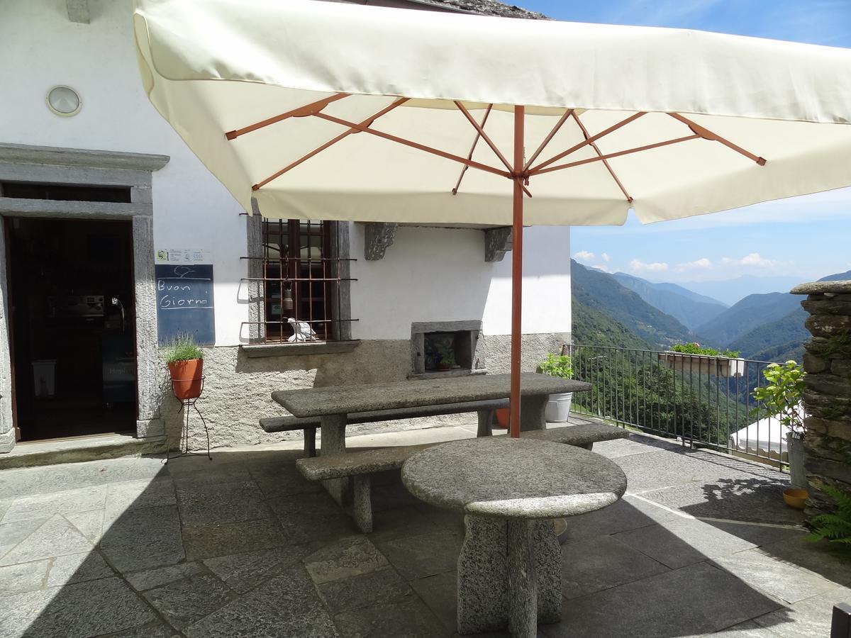 Palazzo Gamboni Swiss Historic Hotel Comologno Ngoại thất bức ảnh
